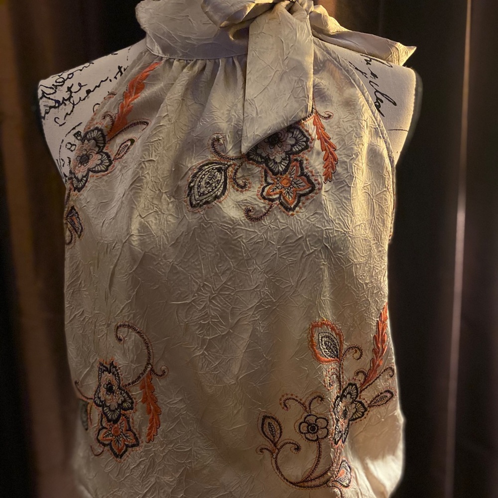 Heart and Soul cream and floral halter top blouse